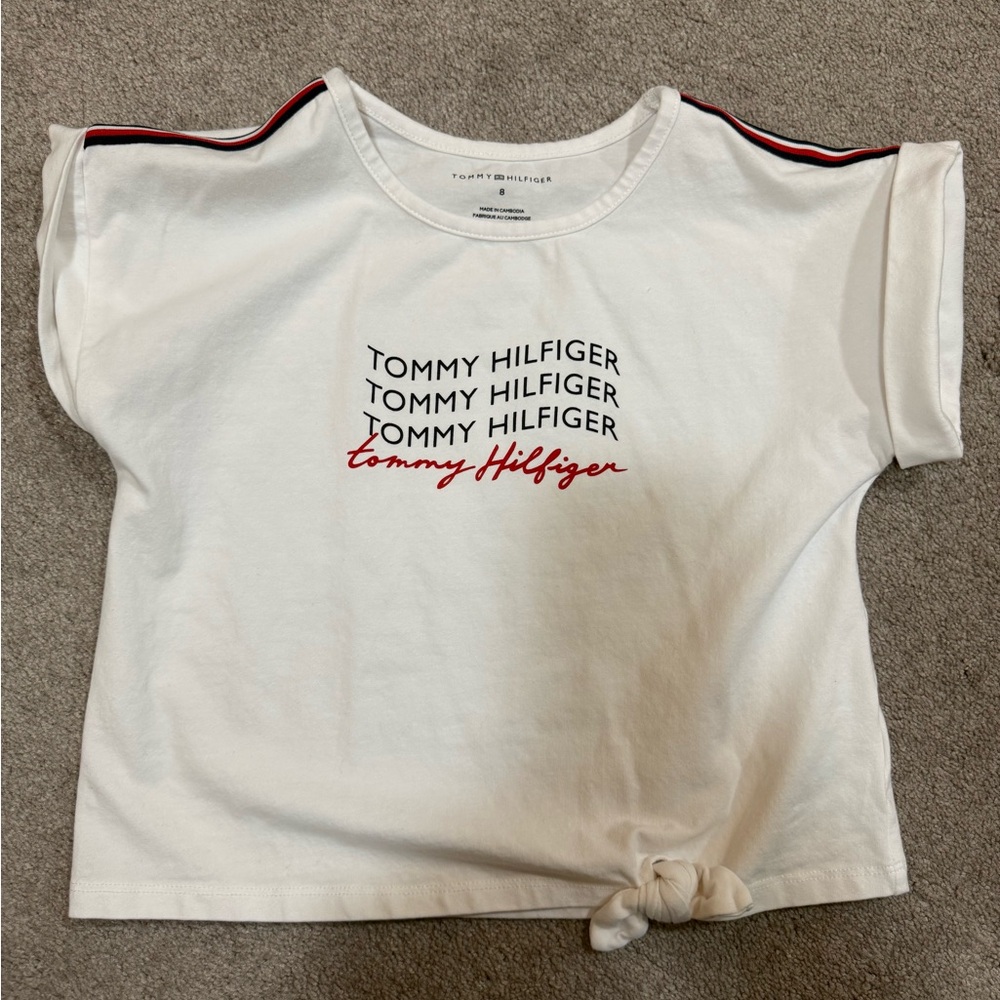 TOMMY Kids top
